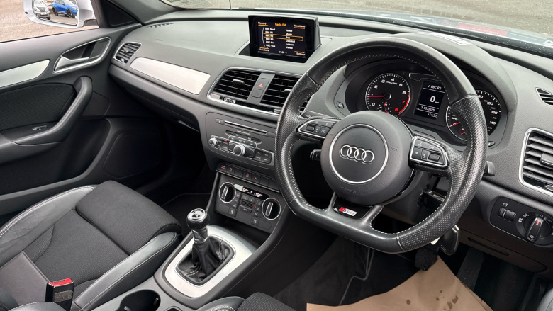 Audi Q3 1.4T FSI S Line Edition 5dr Petrol Estate